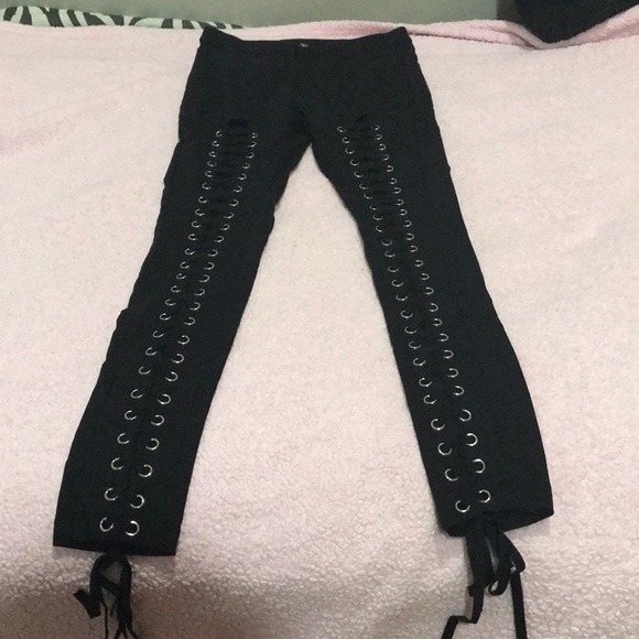 Fashion Nova Pants - Black pants